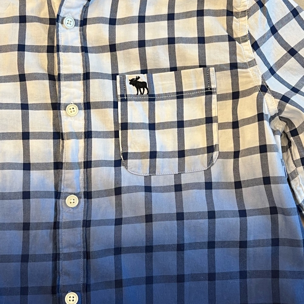 Boys 15/16 Abercrombie & Fitch Kids Ombre Dress Shirt - Picture 4 of 5